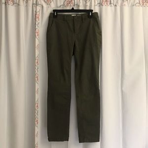 3/$25 A New Day Green Straight Leg Size 2